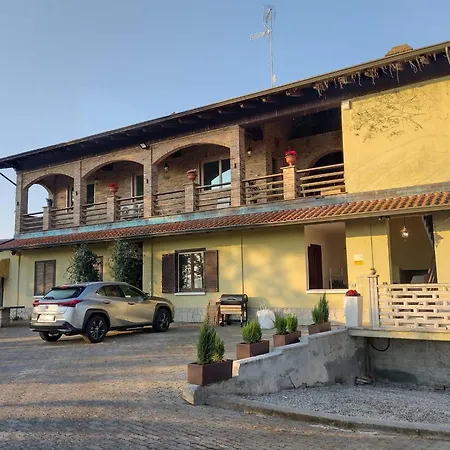 With Pool Monferrato Botto Living *