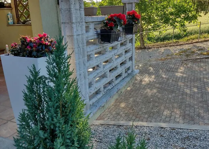 Lejlighed With Pool Monferrato Botto Living Odalengo Piccolo